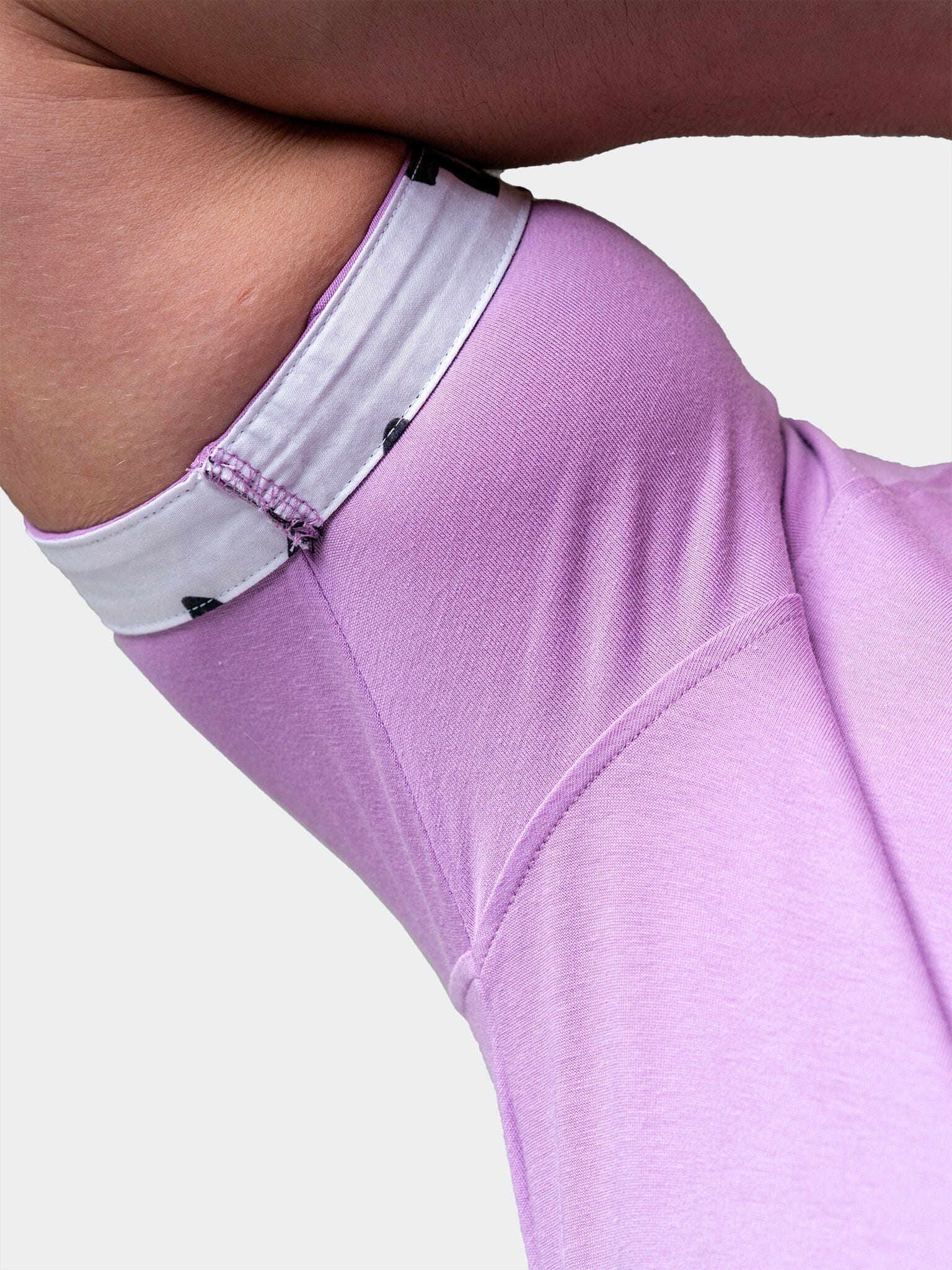 Vivaldi Solid Peace Purple V-Neck