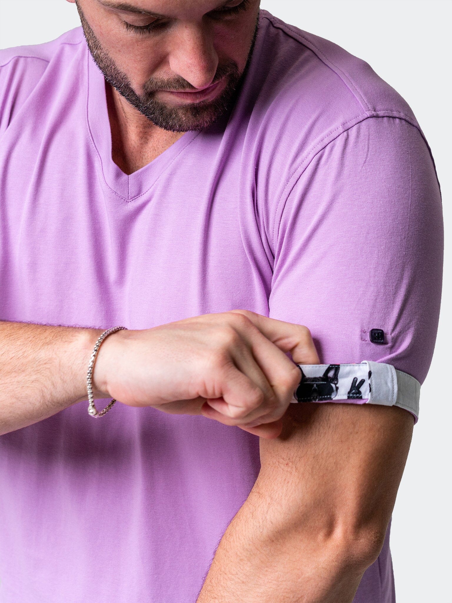 Vivaldi Solid Peace Purple V-Neck
