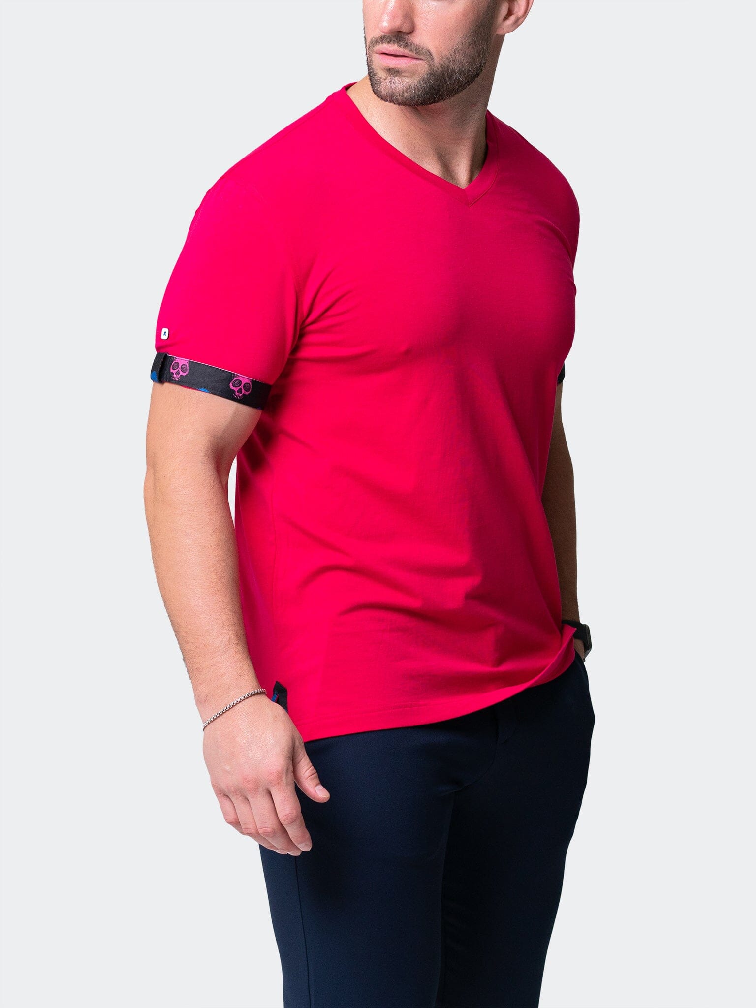 Vivaldi Solid Skull Fuchsia V-Neck