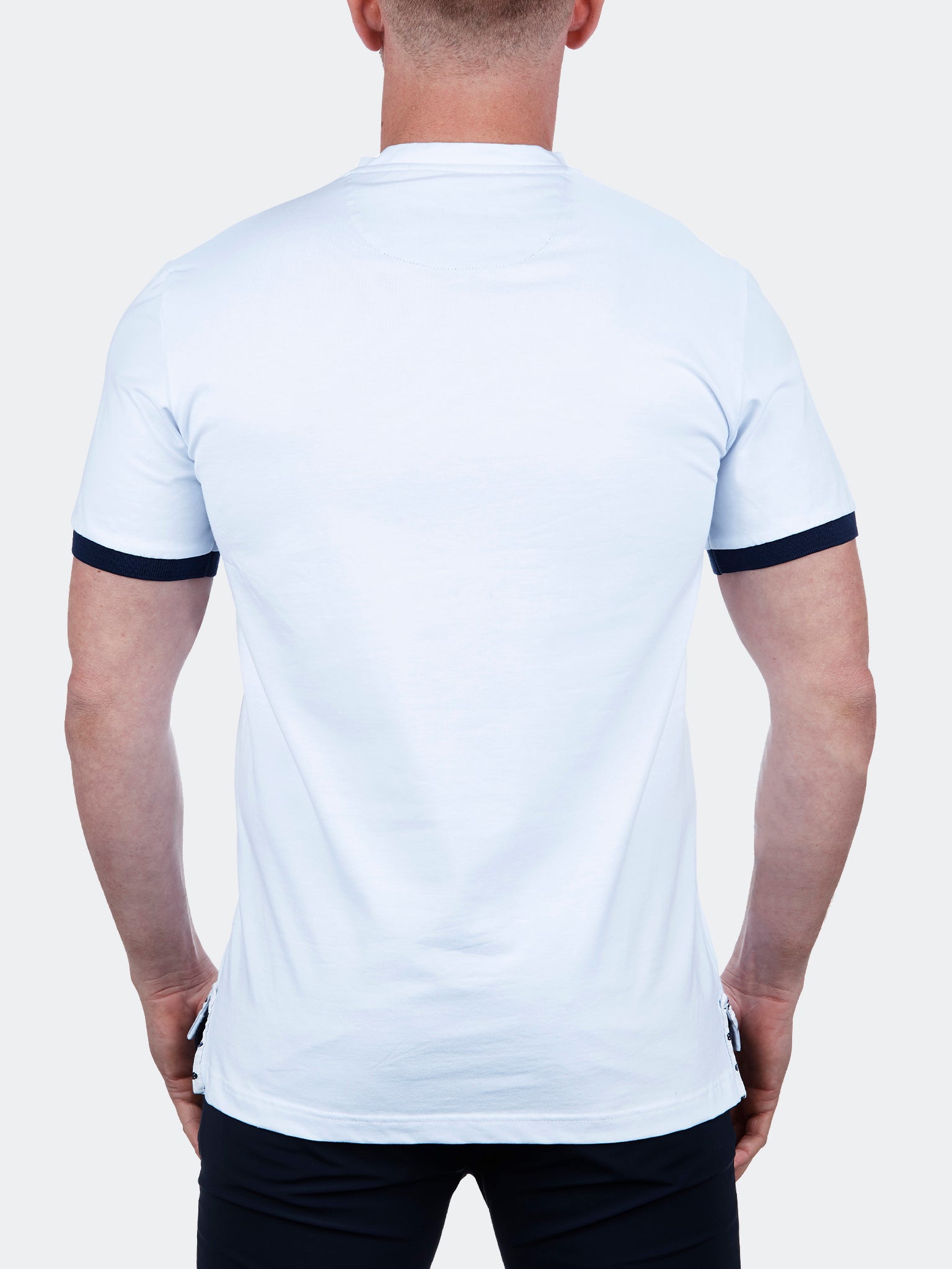 V Neck VivaldiSolid White